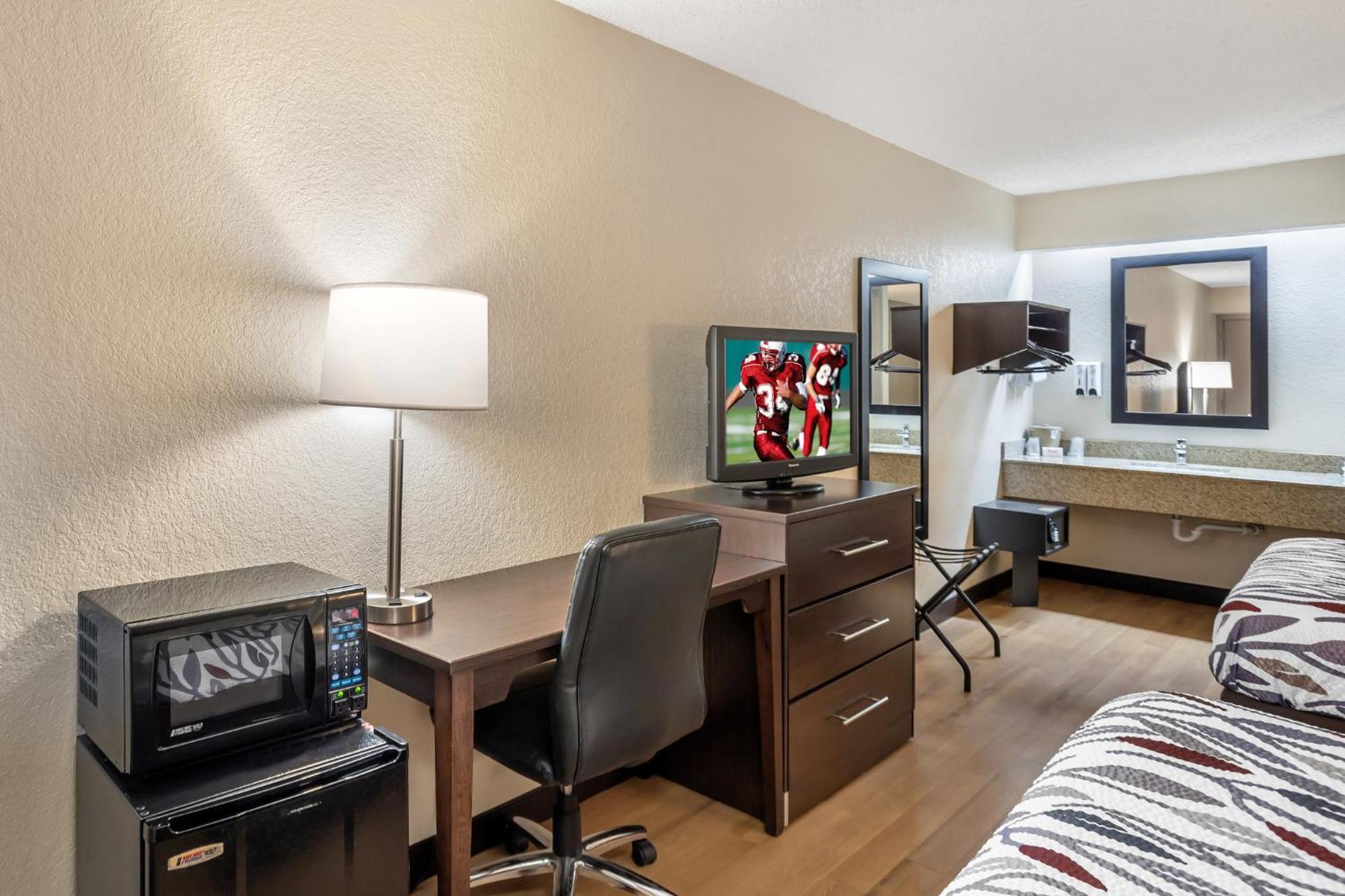 Red Roof Inn Danville, Pa Dış mekan fotoğraf